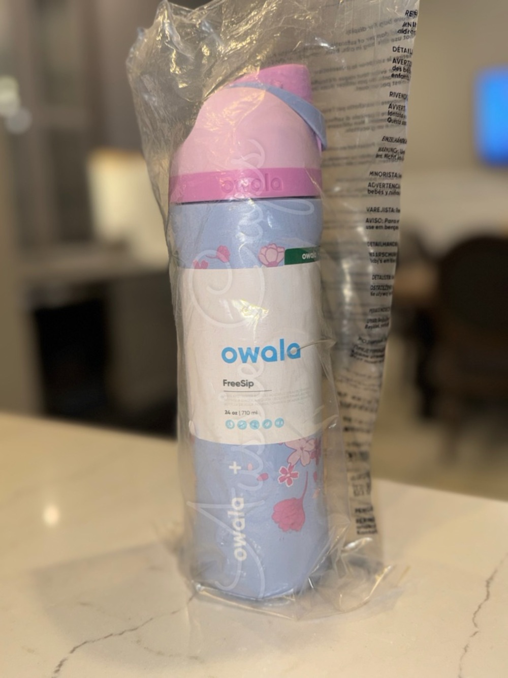 Sakura Starbucks x Owala SXO FreeSip Hydration Bottle - Light Blue & Pink Floral